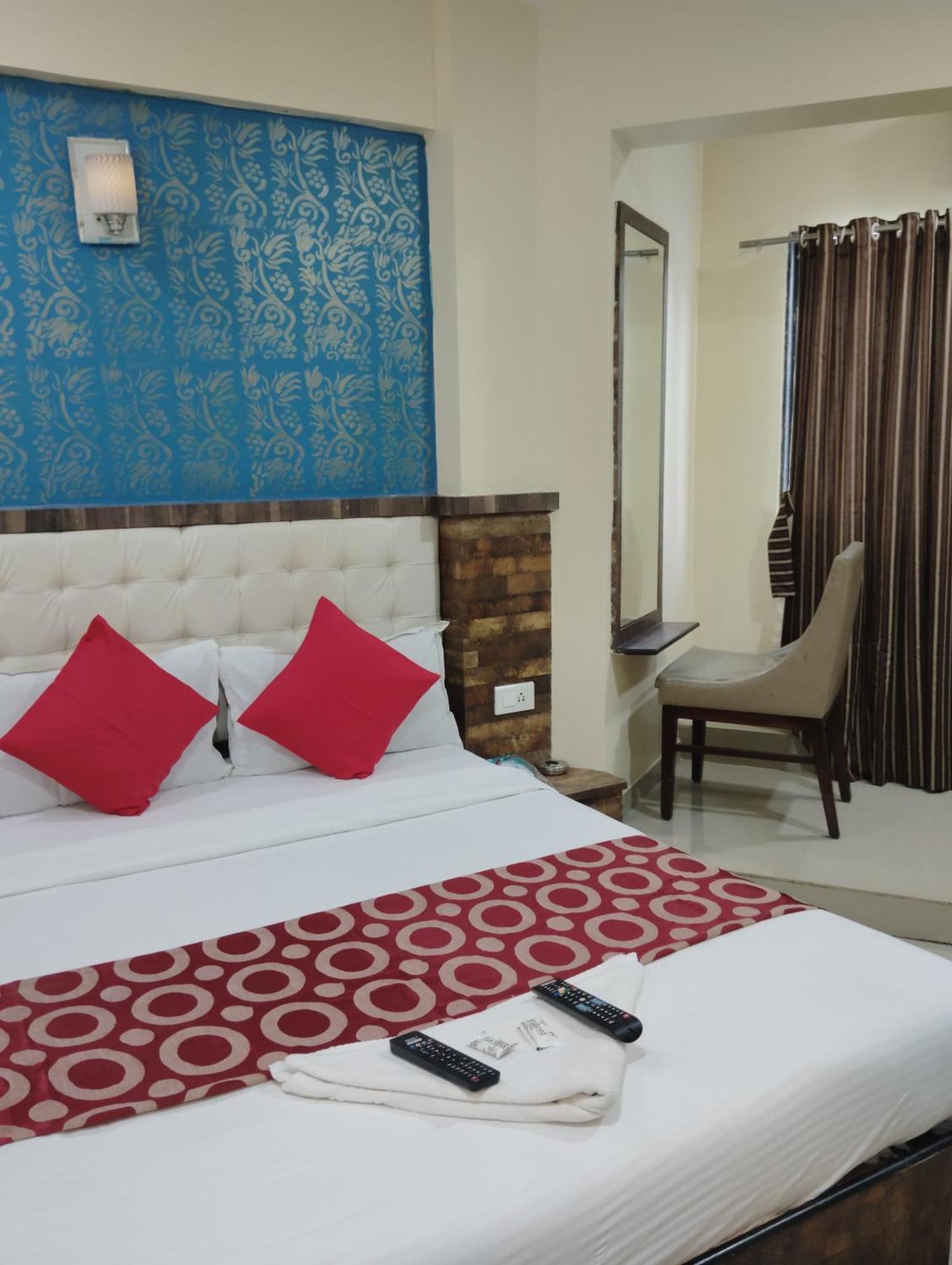 Hotel Golden Park Near Nesco Bombay Extérieur photo